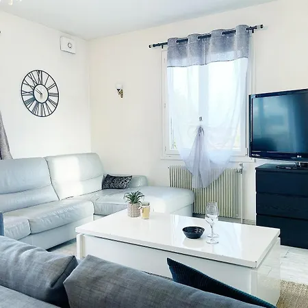 La Colridienne, Maison Spacieuse Et Cosy, Jardin 게스트하우스 3*