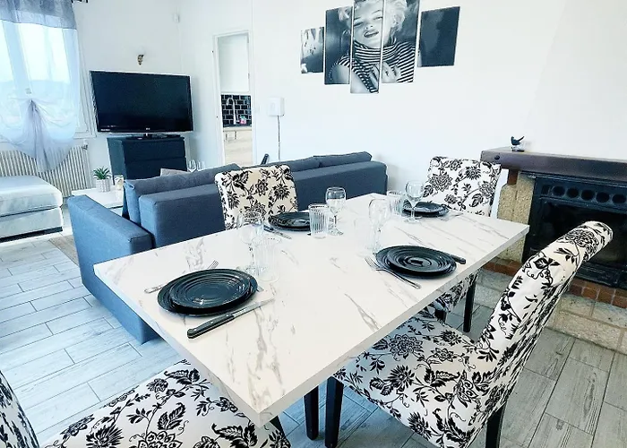 La Colridienne, Maison Spacieuse Et Cosy, Jardin